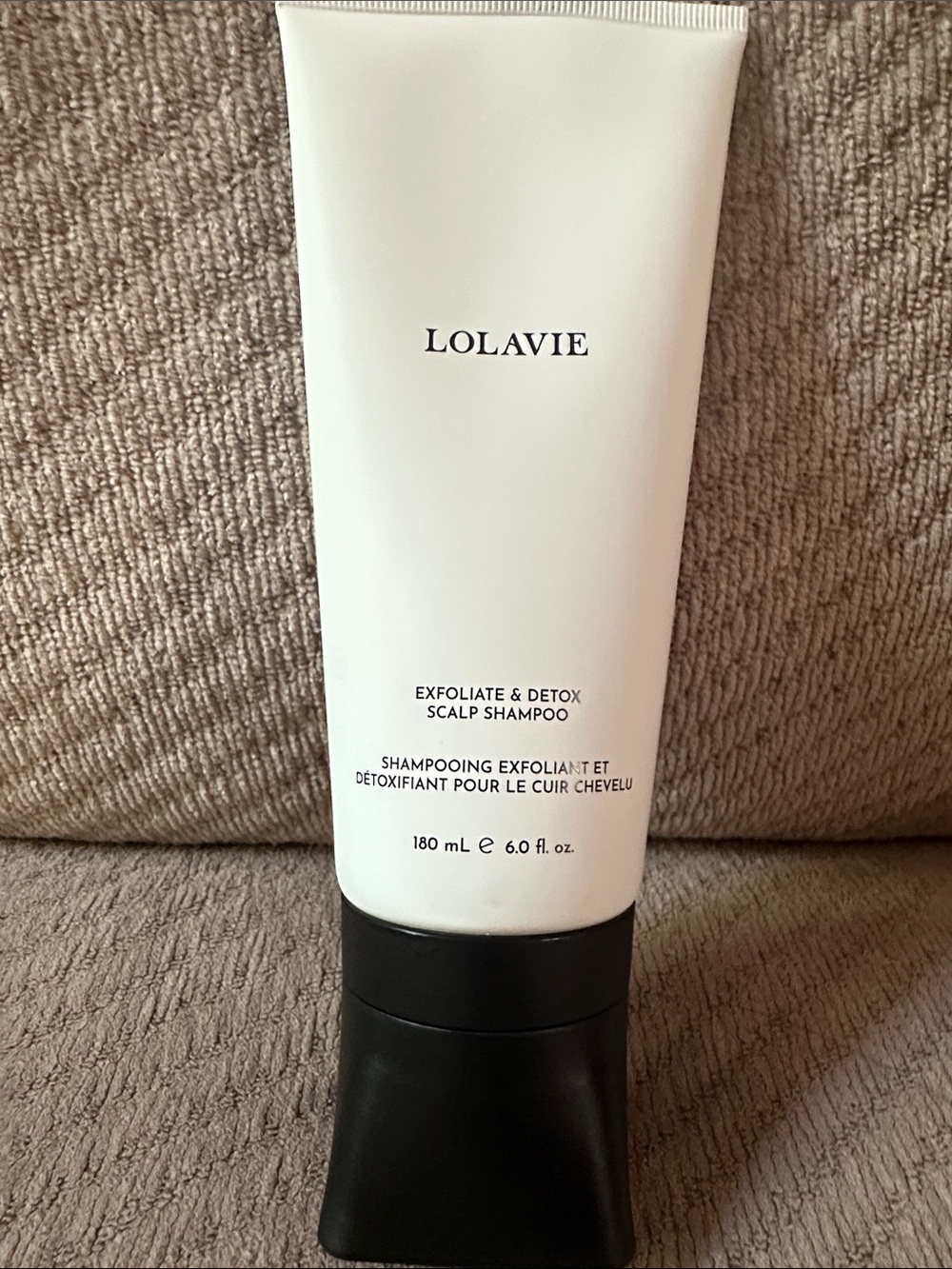 Lolavie Exfoliate & Detox Shampoo